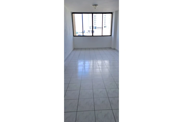 $795 : Alquiler Edificio Torres Del S image 6