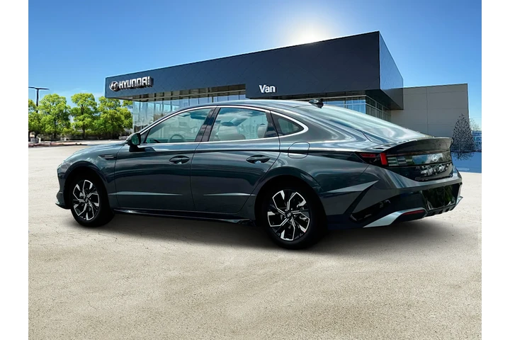 $20749 : Hyundai SONATA 2025 SEL 4dr image 4