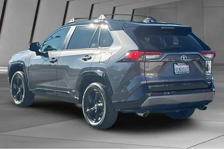 $28500 : Toyota RAV4 Hybrid 2021 AWD image 10