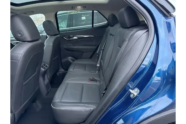 $27215 : Buick Envision 2022 AWD Esse image 9