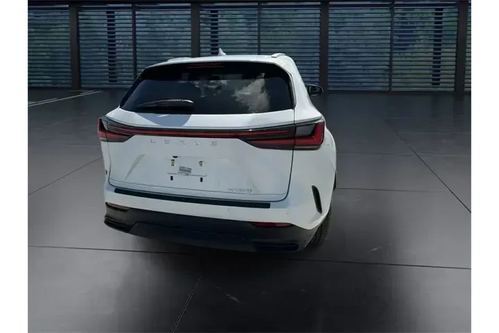 $39588 : Lexus NX 250 2024 Premium 4d image 7