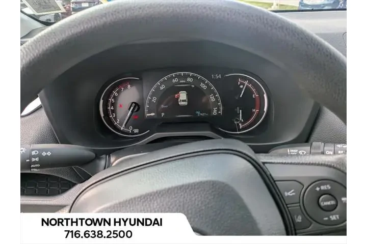 $29727 : Toyota RAV4 2025 AWD XLE 4dr image 6
