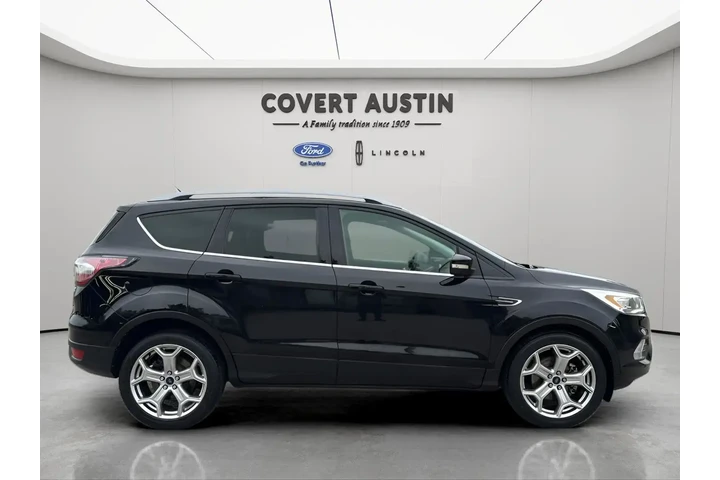 $13812 : Ford Escape 2017 Titanium 4d image 5