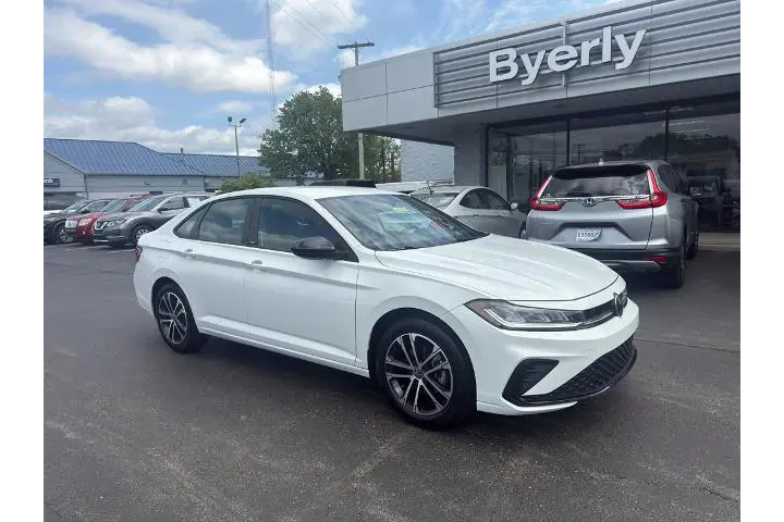 $19995 : Volkswagen Jetta 2025 Sport image 2