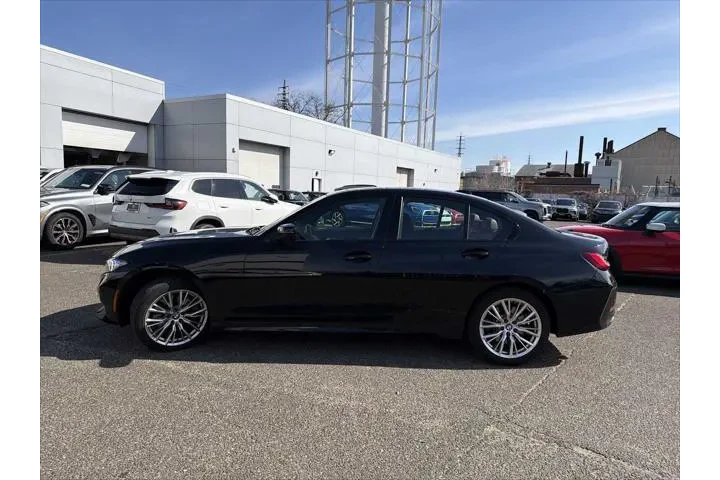$37943 : BMW 3 Series 2023 AWD 330i x image 4