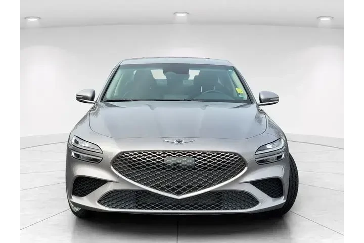 $26888 : Genesis G70 2025 2.5T Standa image 2