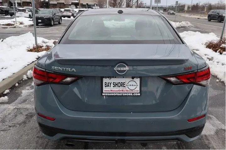 $19652 : Nissan Sentra 2025 SR 4dr Se image 6