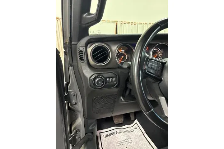 Jeep Wrangler Unlimited 2020 image 10