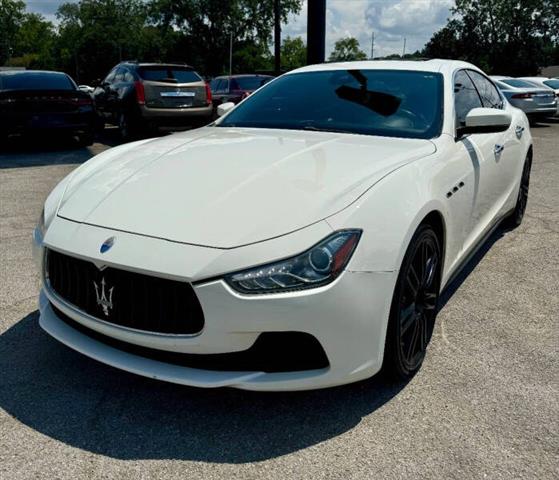 $17900 : 2017 Ghibli S image 5