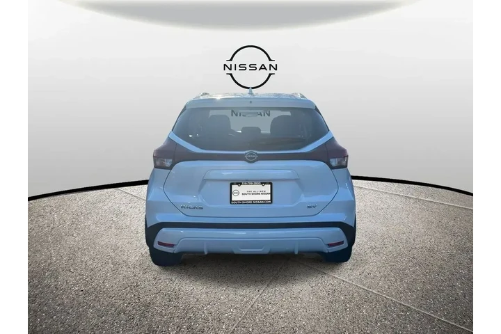 $16595 : Nissan Kicks 2023 SV 4dr Cro image 6