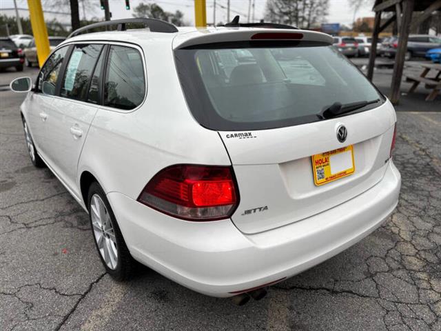 2013 Jetta SportWagen TDI image 5