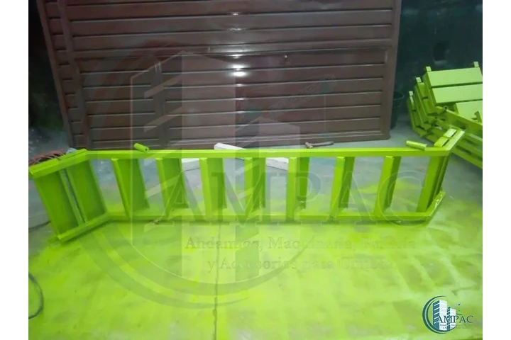 $2 : ESCALERA INTERNA PARA ANDAMIO image 4