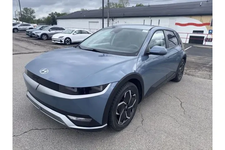 $26433 : Hyundai IONIQ 5 2024 AWD SEL image 1