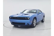$27998 : Dodge Challenger 2023 AWD SX thumbnail