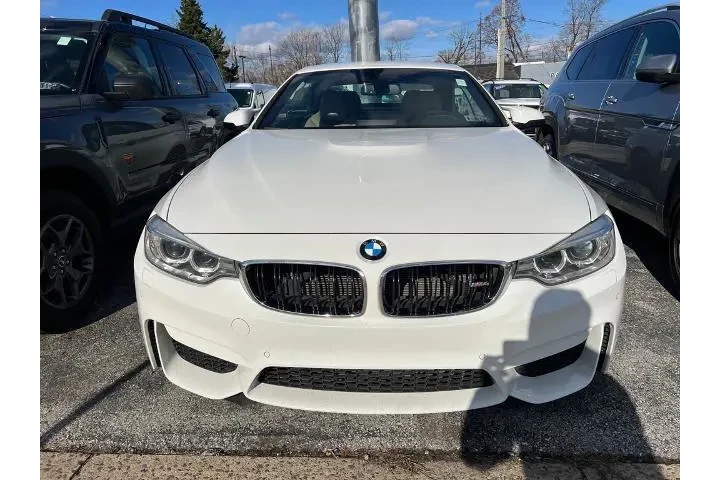 $33995 : BMW M4 2016 2dr Convertible image 2