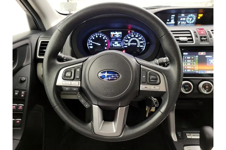 $15998 : Subaru Forester 2018 AWD 2.5 image 10