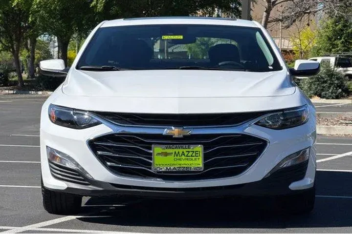 $16477 : Chevrolet Malibu 2024 LT 4dr image 7