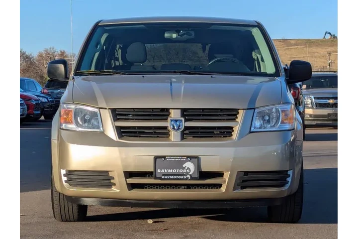 $6995 : 2010 Grand Caravan SE image 7