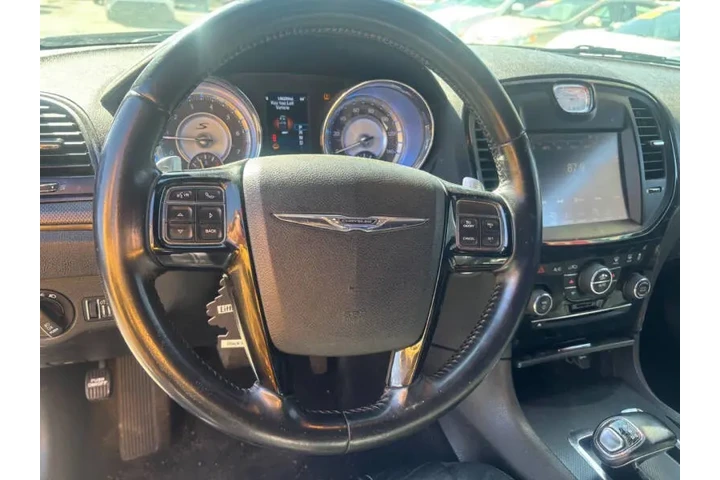 $12599 : 2014 300 S image 10