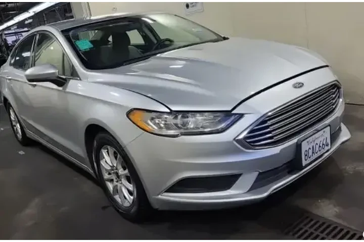$11950 : Ford Fusion 2017 S 4dr Sedan image 1
