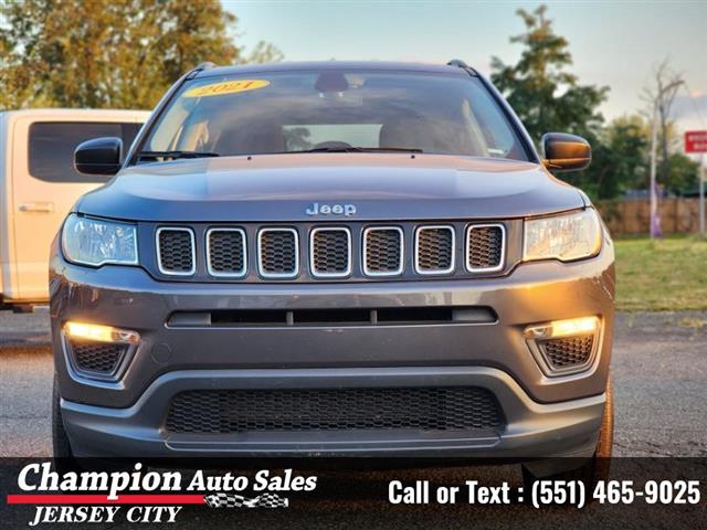 Used 2021 Compass Sport 4x4 f image 3