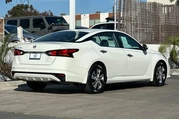 $16900 : Nissan Altima 2021 2.5 S 4dr thumbnail