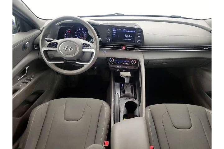 $20998 : Hyundai ELANTRA 2022 SEL 4dr image 9
