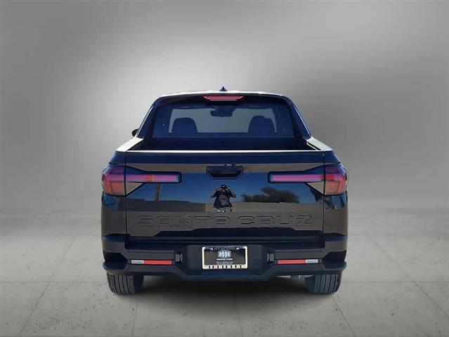 $30715 : New 2024 Hyundai SANTA CRUZ S image 6