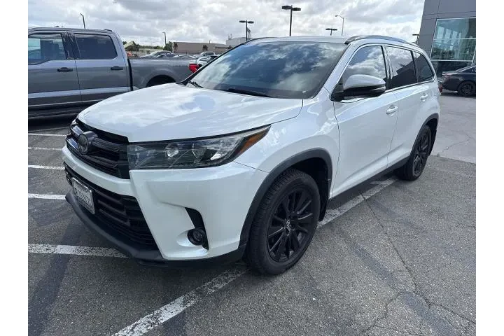 $25800 : Toyota Highlander 2019 AWD S image 1