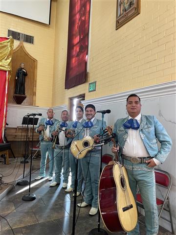 MARIACHI VIRGEN DE GUADALUPE image 3