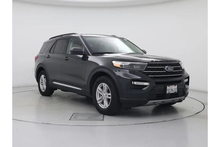 $27998 : Ford Explorer 2022 XLT 4dr S image 1