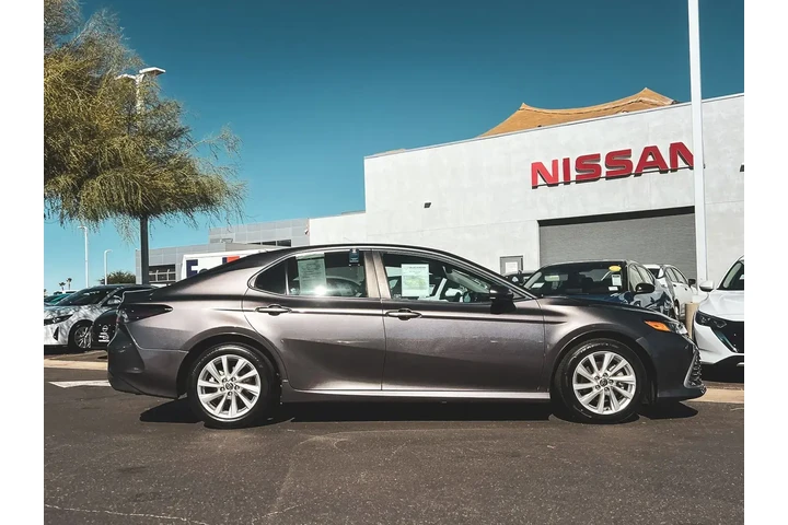 $23842 : Toyota Camry 2023 LE 4dr Sed image 6