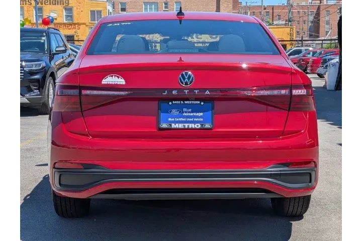 $23998 : Volkswagen Jetta 2025 Sport image 1