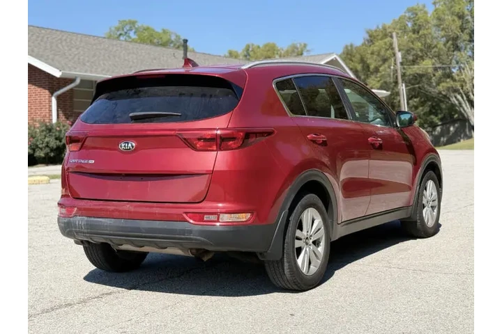 $8999 : 2018 Sportage LX image 8