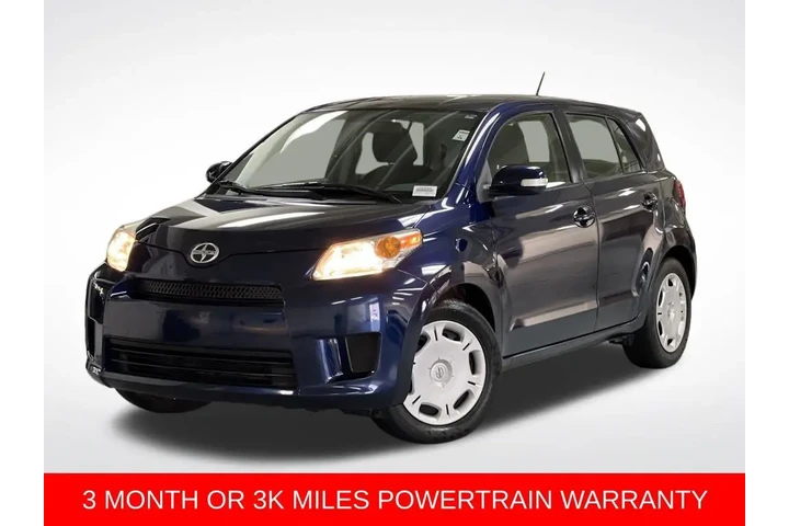$11888 : 2010 xD 5dr HB Man (Natl) image 1