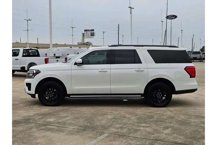 $34724 : Ford Expedition MAX 2022 4x4 image 6