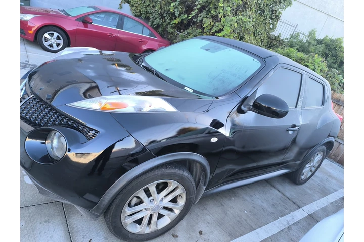 $4500 : Vendo Nissan  juke 2013 image 4