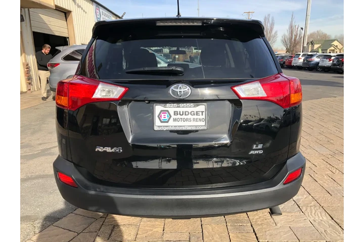 $12950 : 2015 RAV4 LE AWD image 4