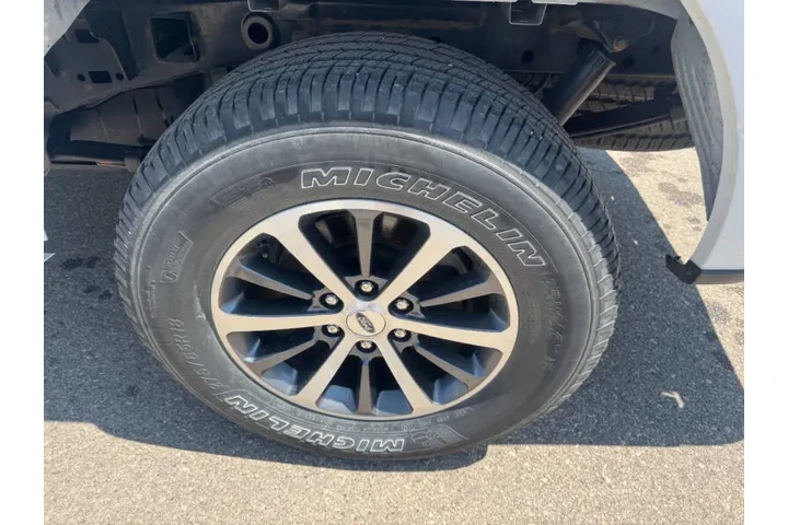 $22990 : 2018 F-150 XL image 10