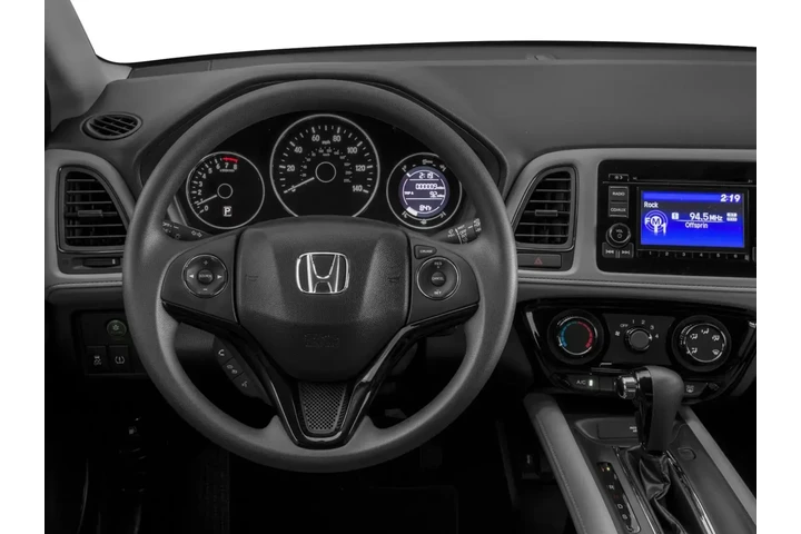 Honda HR-V 2017 LX 4dr Cross image 4