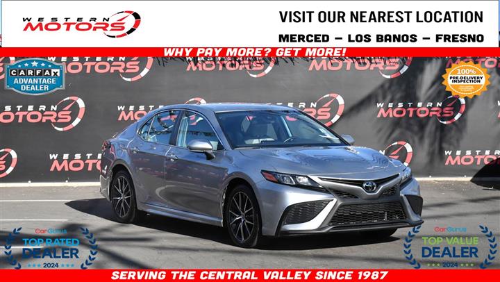 $24985 : Camry SE Sedan 4D image 1