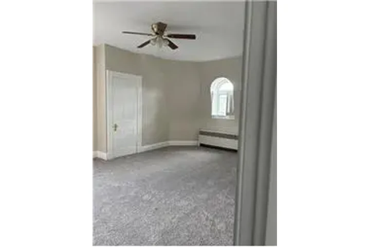 $2395 : Rental property with 5 bedro image 9