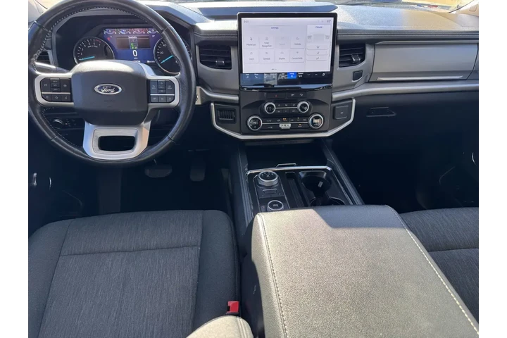 $38588 : Ford Expedition 2022 4x4 XLT image 10