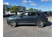 $33985 : Lincoln Nautilus 2022 AWD Re thumbnail