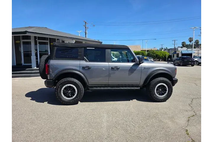 $39747 : Ford Bronco 2023 4x4 Base Ad image 3