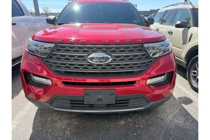 $23395 : Ford Explorer 2021 XLT 4dr S image 3