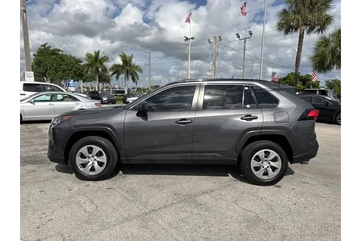 $16988 : Toyota RAV4 2019 LE 4dr SUV image 6