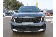 $24490 : Kia Sorento 2024 S 4dr SUV thumbnail