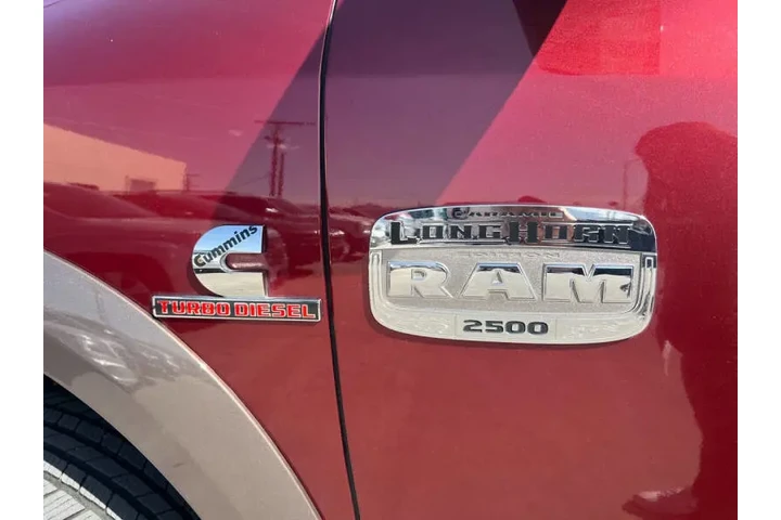 $46900 : 2018 RAM 2500 Laramie Longhorn image 7