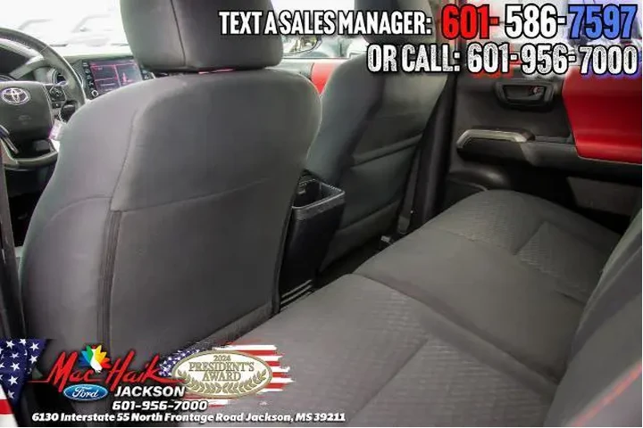 $29995 : Toyota Tacoma 2021 4x4 SR V6 image 9